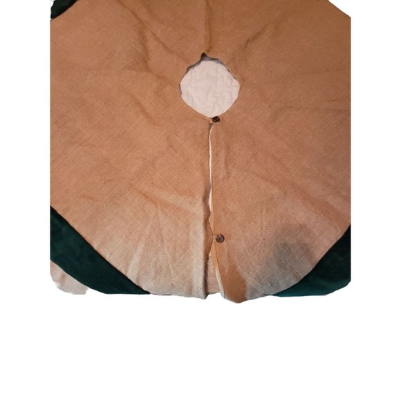 Large Balsam Hill Burlap & Cotton Striped 60" Round Christmas Tree Skirt - Picture 1 of 6